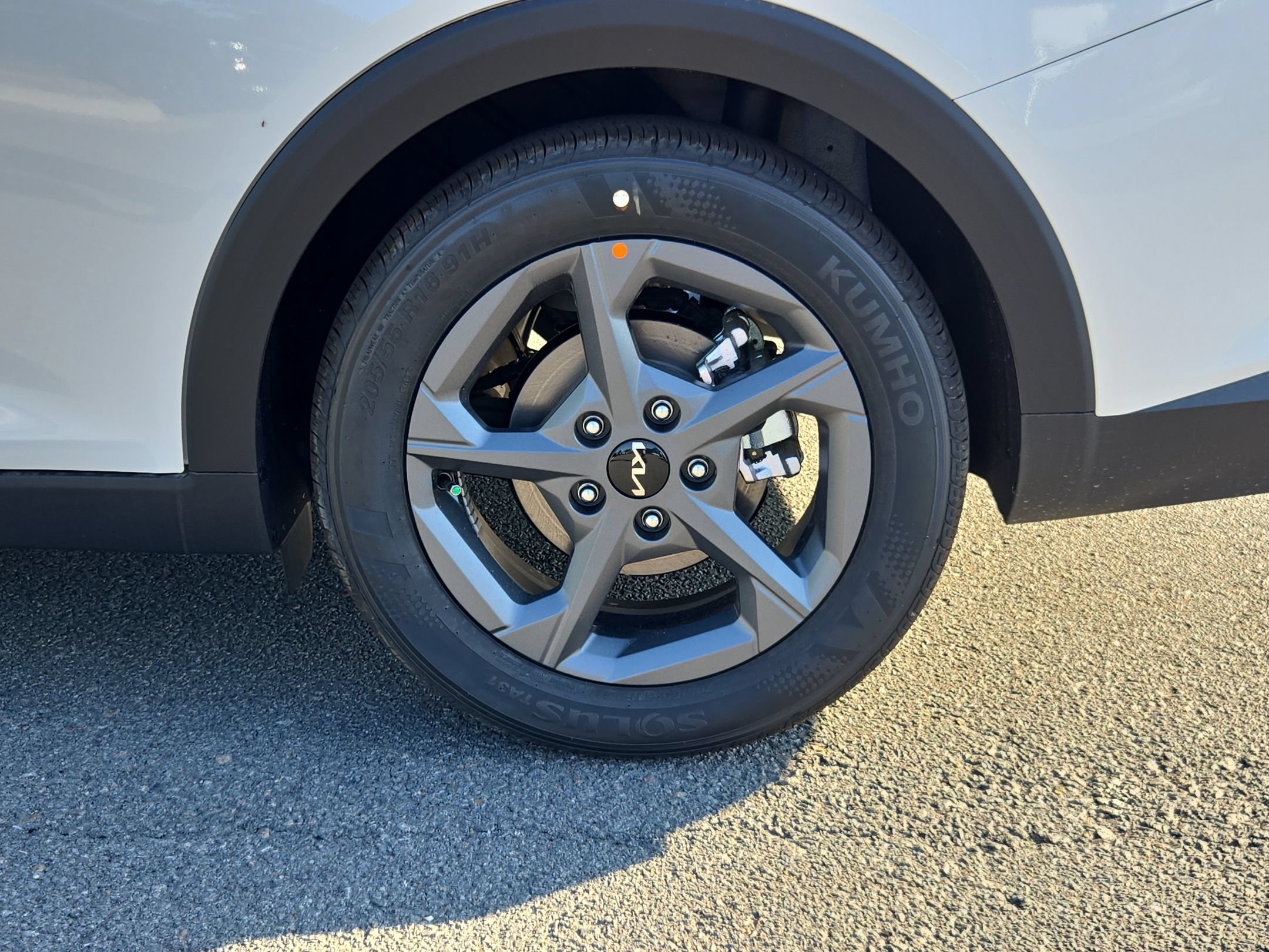 New 2026 Kia K4 FWD image 13