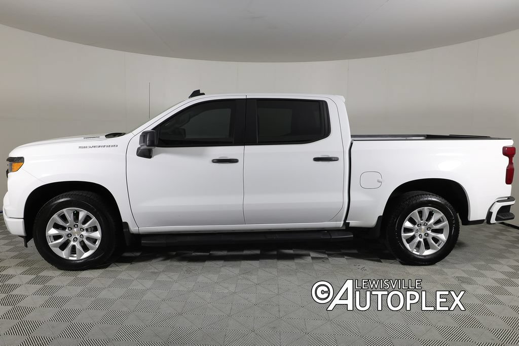 Used 2025 Chevrolet Silverado 1500 Custom RWD image 9