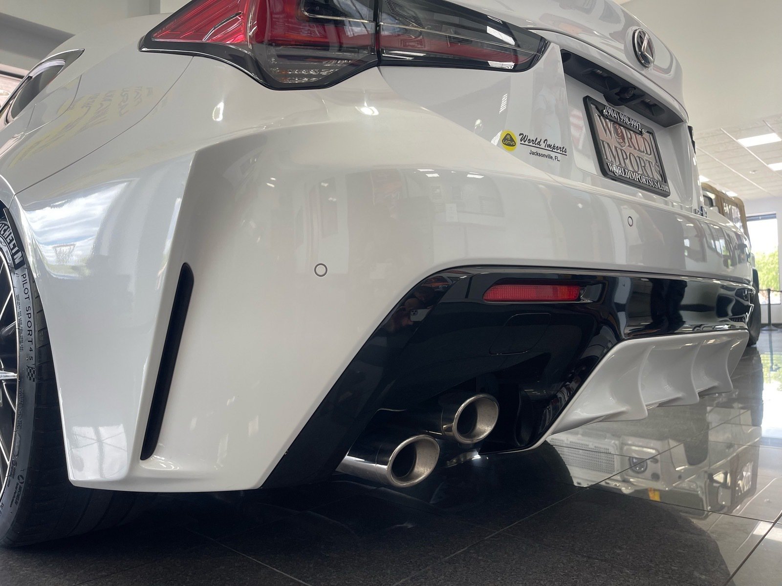 Used 2021 Lexus RC F w/ Premium Package RWD image 15