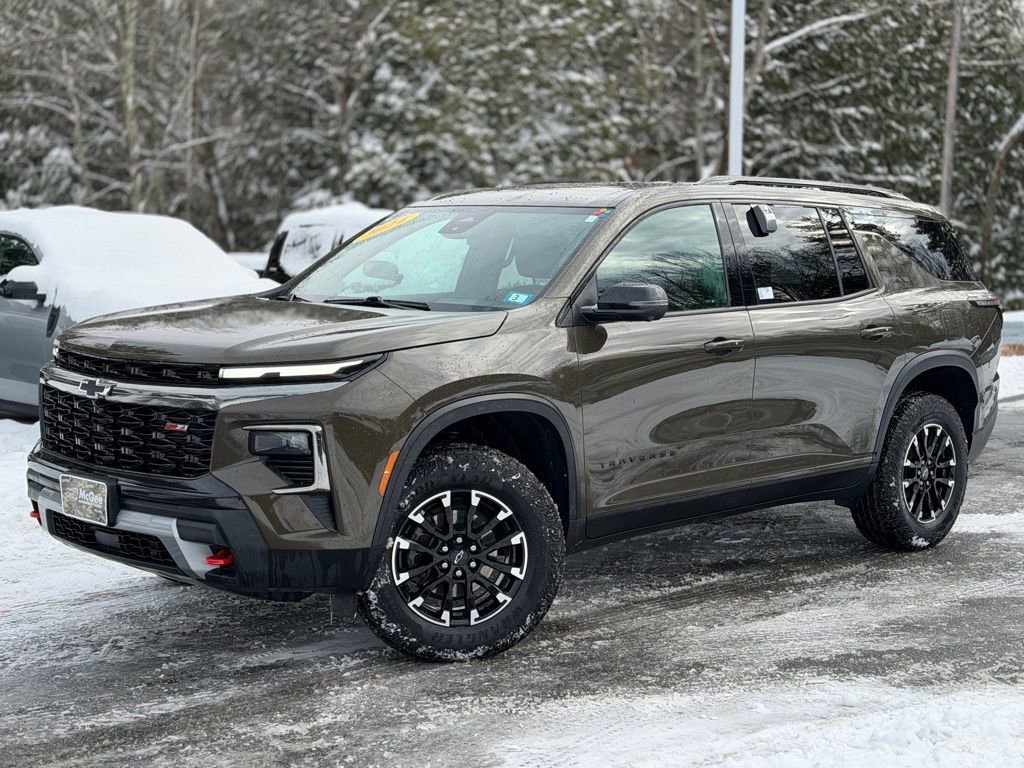 Used 2024 Chevrolet Traverse Z71