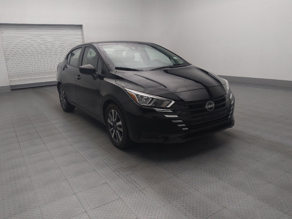 Used 2023 Nissan Versa SV image 13