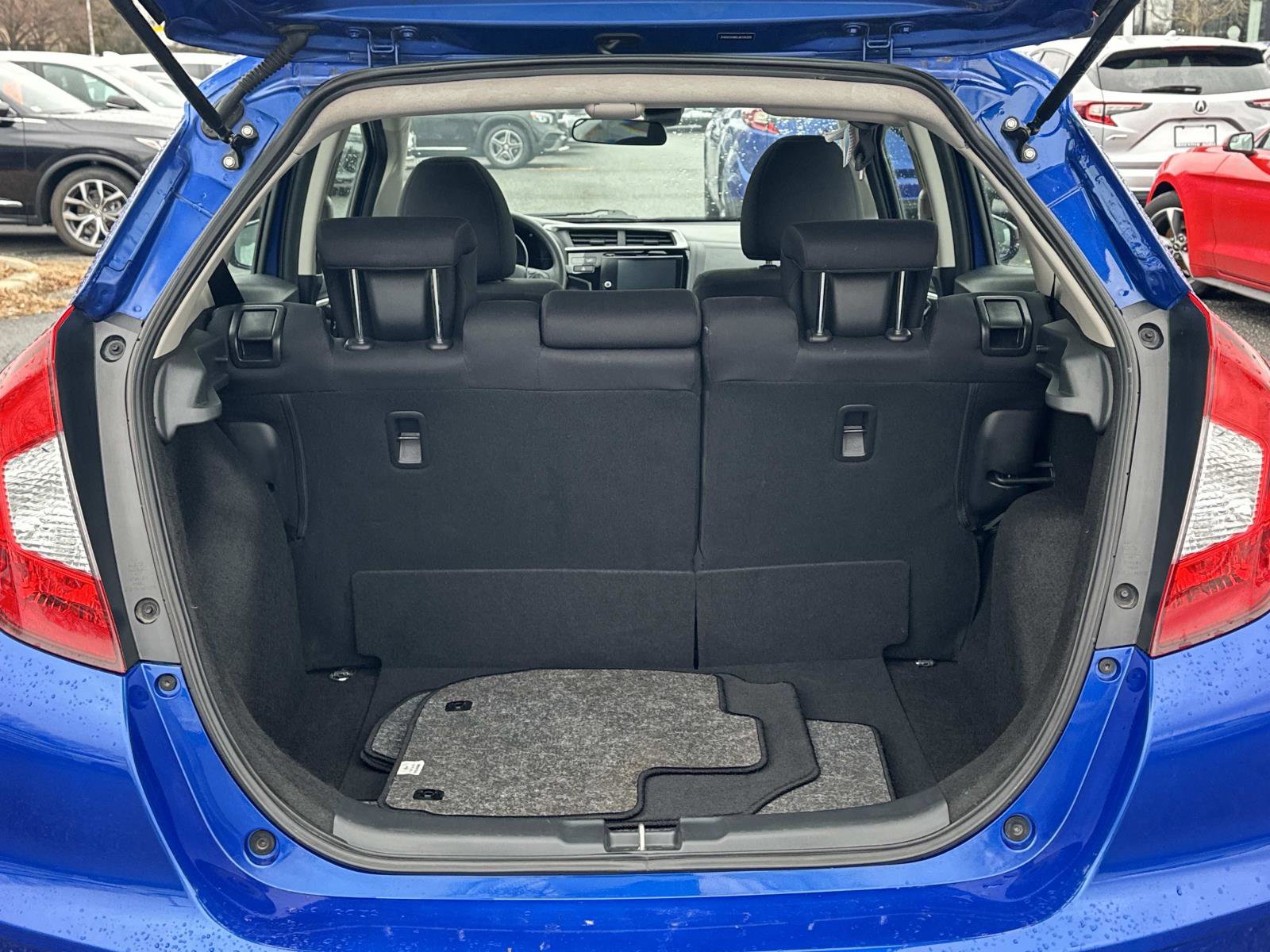 Used 2020 Honda Fit EX image 16