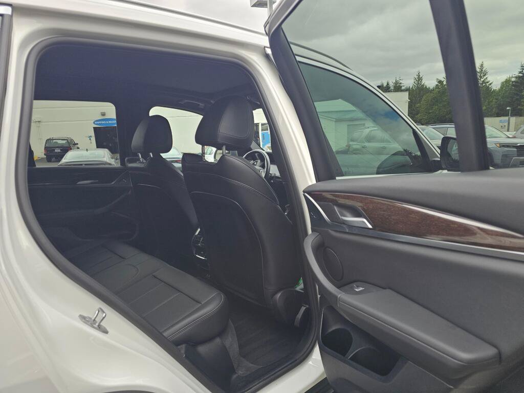 Used 2024 BMW X3 xDrive30i AWD/4WD image 15