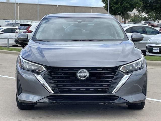Used 2024 Nissan Sentra SV FWD image 7