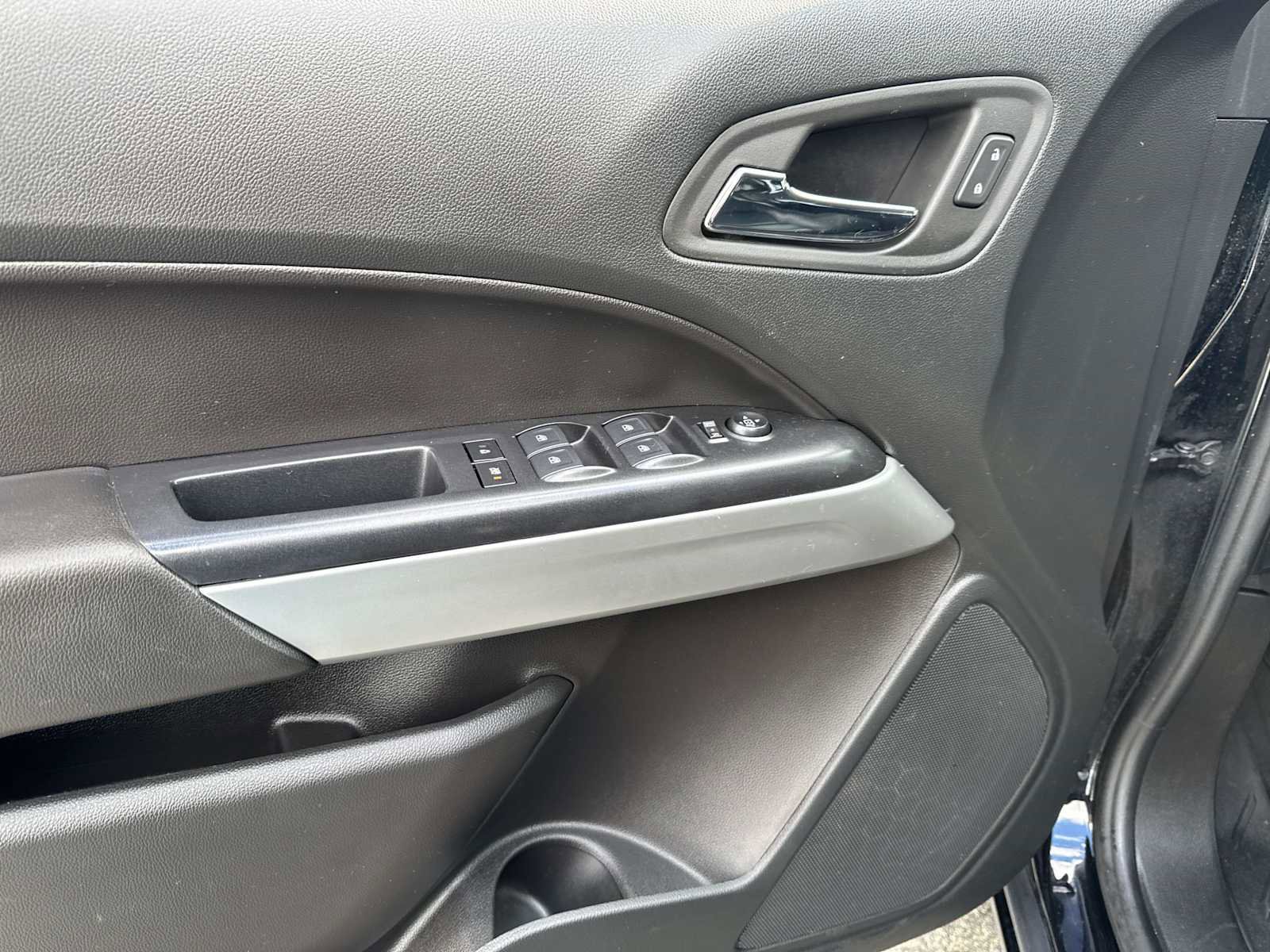 Used 2022 Chevrolet Colorado ZR2 image 15