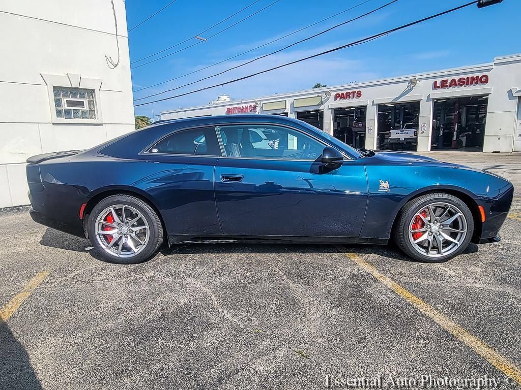 Used 2024 Dodge Charger Daytona Scat Pack w/ Plus Group AWD/4WD image 15