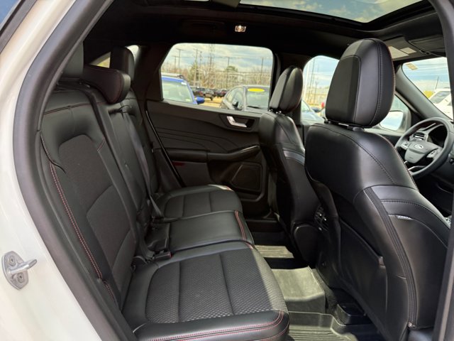 Used 2023 Ford Escape ST-Line w/ Tech Pack #1 AWD/4WD image 18