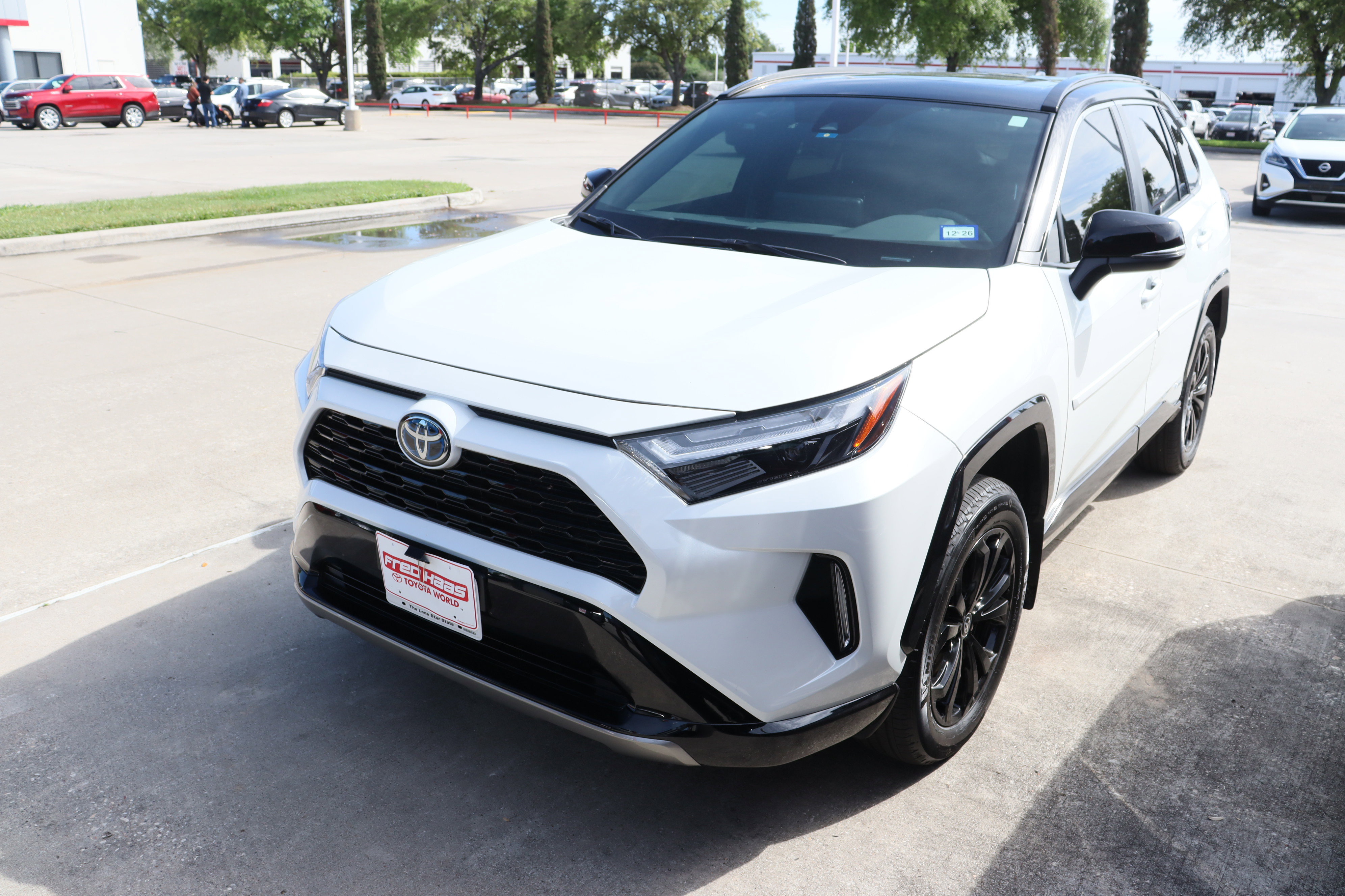 Used 2024 Toyota RAV4 XSE image 3