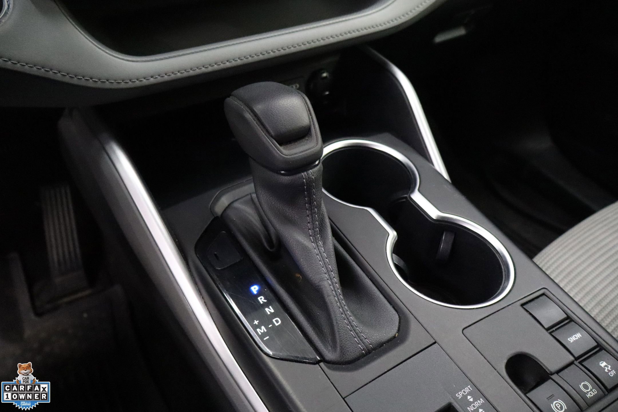 Used 2023 Toyota Highlander L image 19