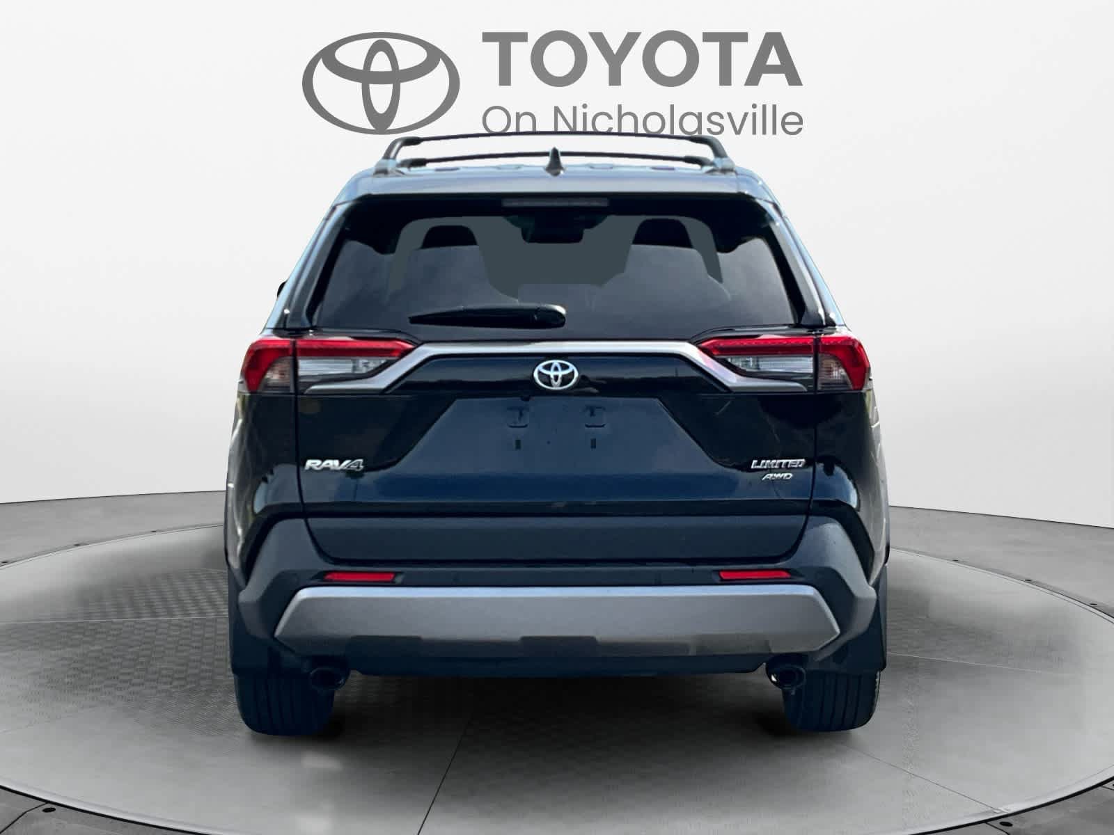 Used 2025 Toyota RAV4 Limited w/ Weather Package AWD/4WD image 4