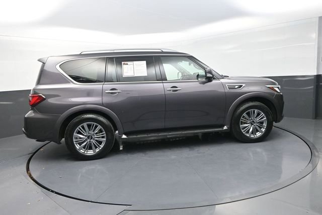 Used 2024 INFINITI QX80 Luxe image 10