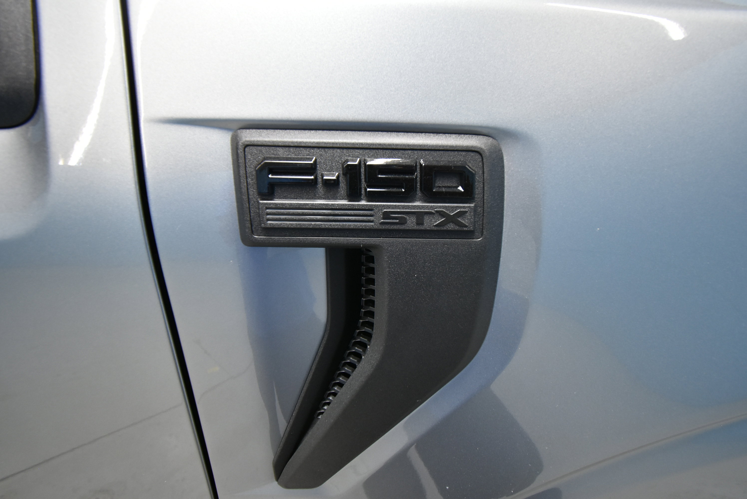 New 2025 Ford F150 STX w/ Equipment Group 201A FX4 image 29