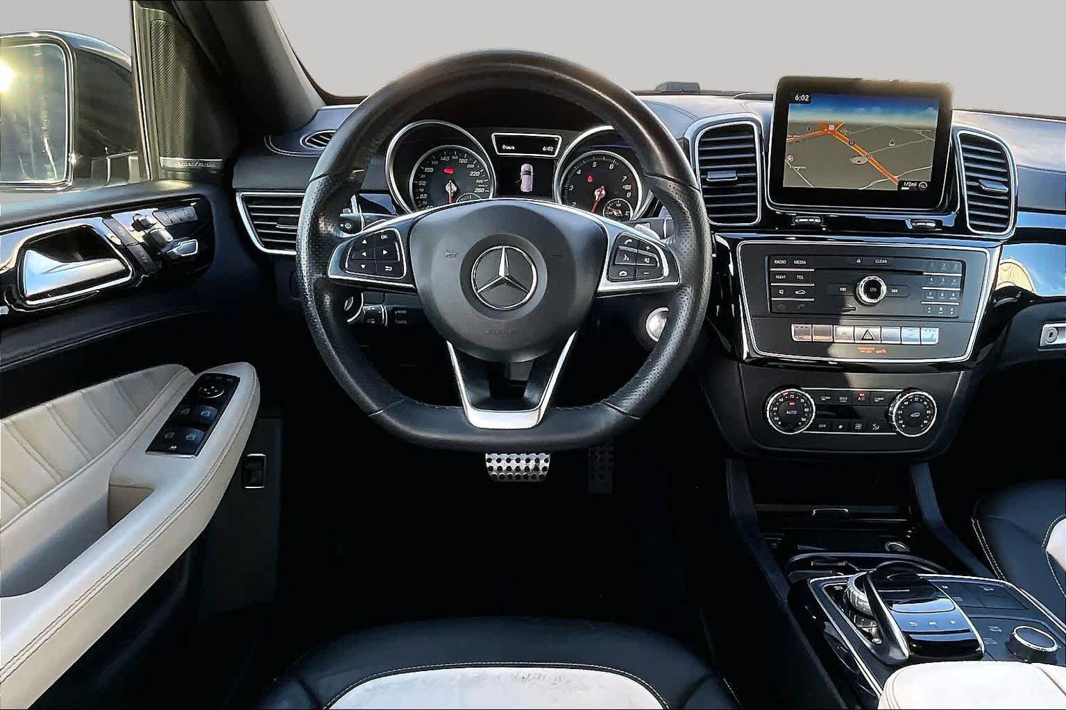 Used 2017 Mercedes-Benz GLE 350 4MATIC image 8