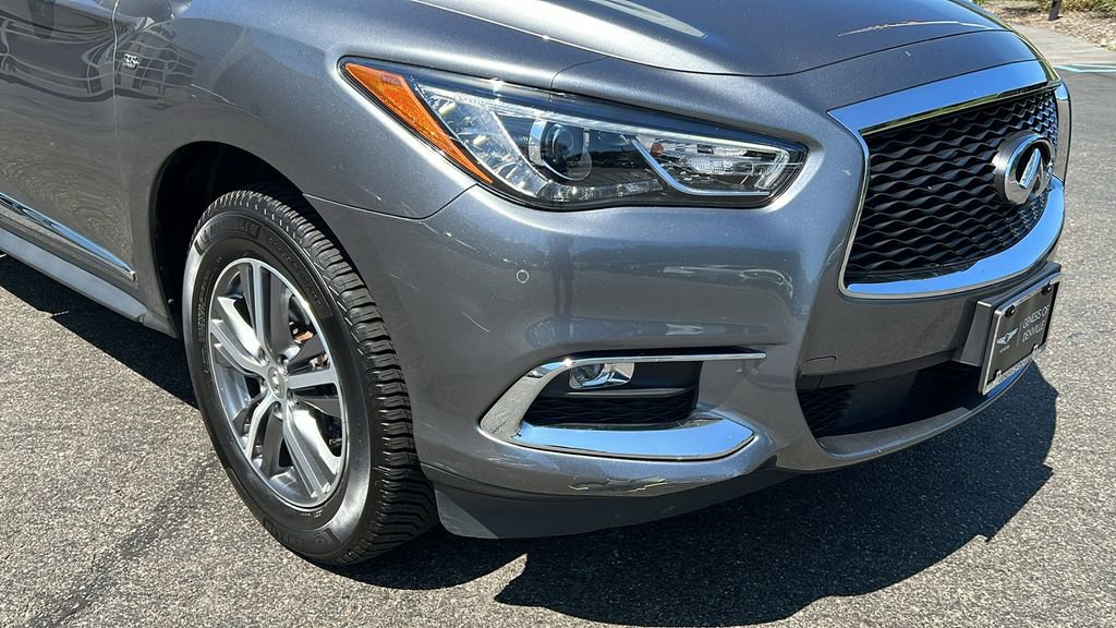 Used 2020 INFINITI QX60 Luxe w/ Essential Package image 13