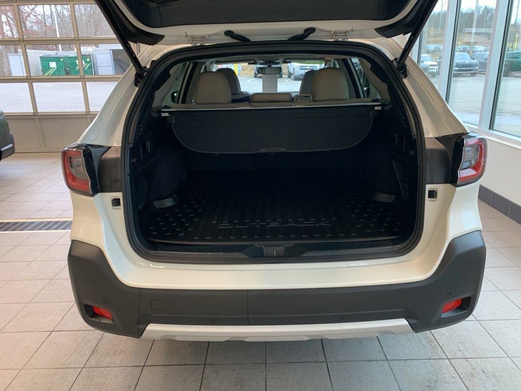 Certified 2024 Subaru Outback Limited image 18