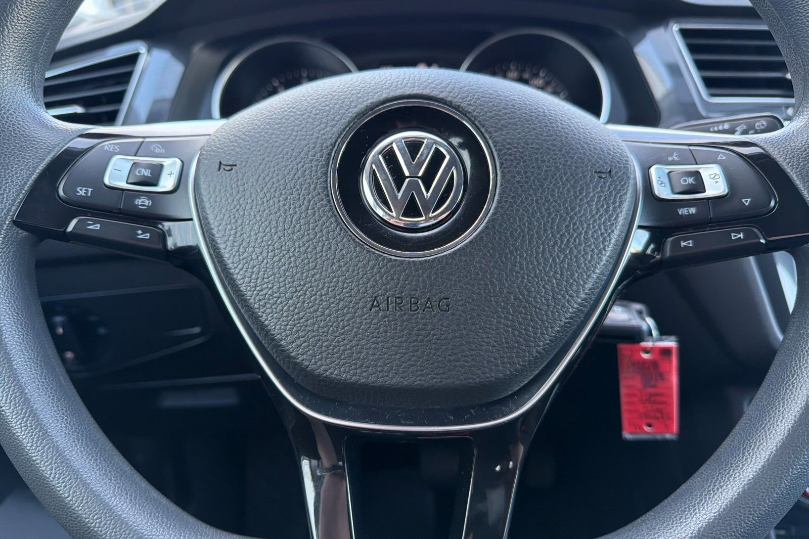 Used 2019 Volkswagen Tiguan S w/ Driver Assistance Package image 21
