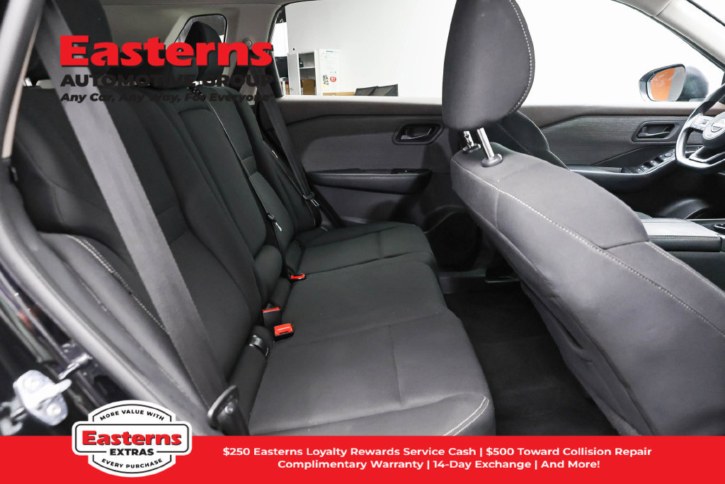 Used 2023 Nissan Rogue S AWD/4WD image 23