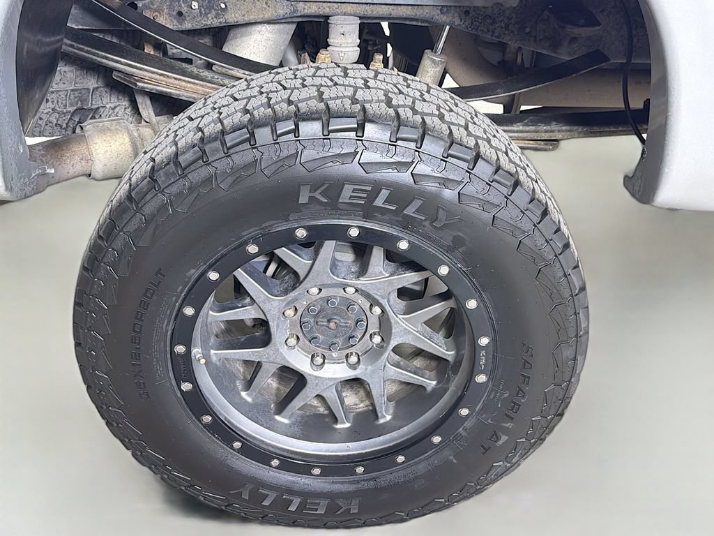 Used 2016 Ford F350 Platinum w/ FX4 Off-Road Package AWD/4WD image 28
