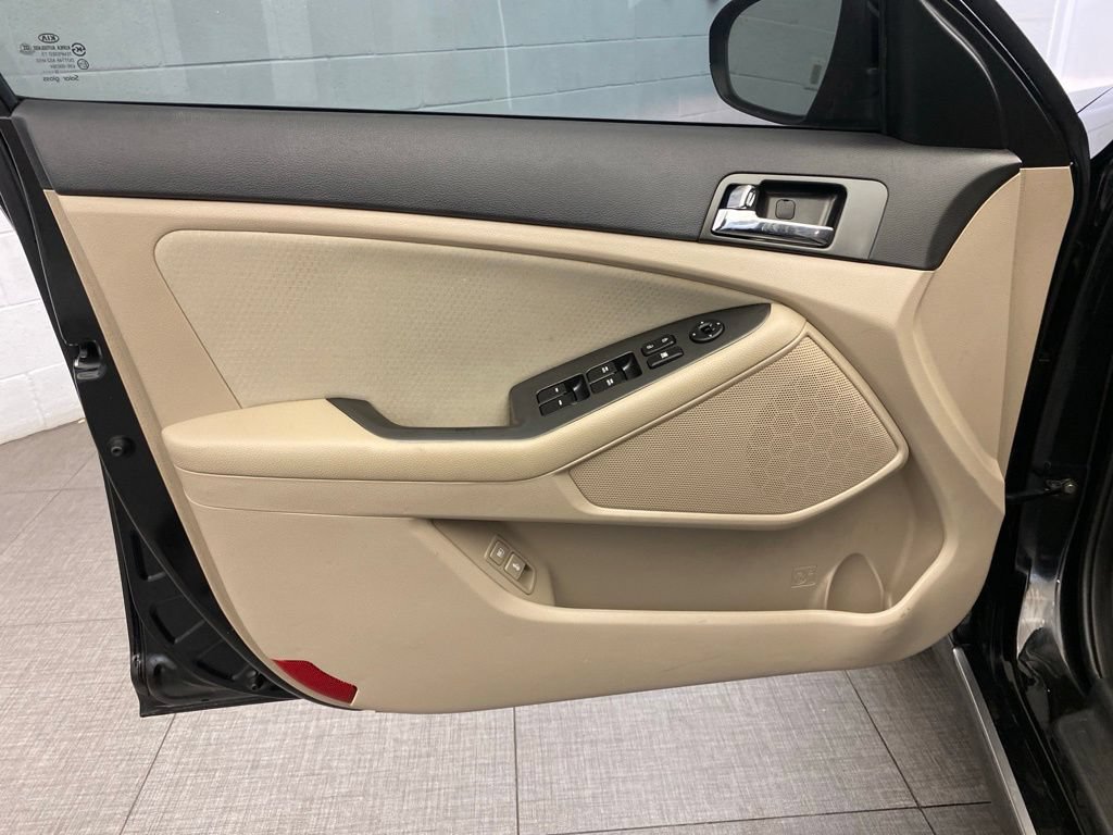 Used 2013 Kia Optima LX w/ Hybrid Convenience Pkg FWD image 21