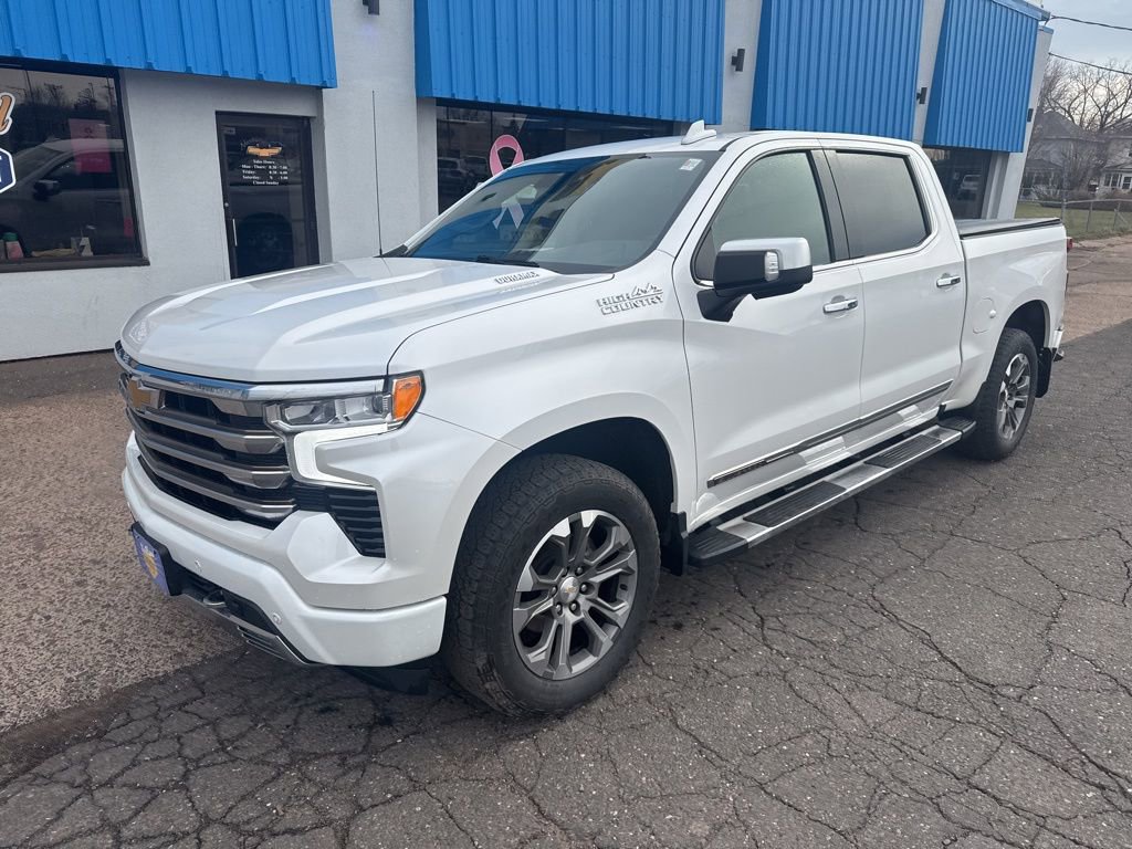 Certified 2022 Chevrolet Silverado 1500 High Country w/ Z71 Off-Road Package AWD/4WD image 2