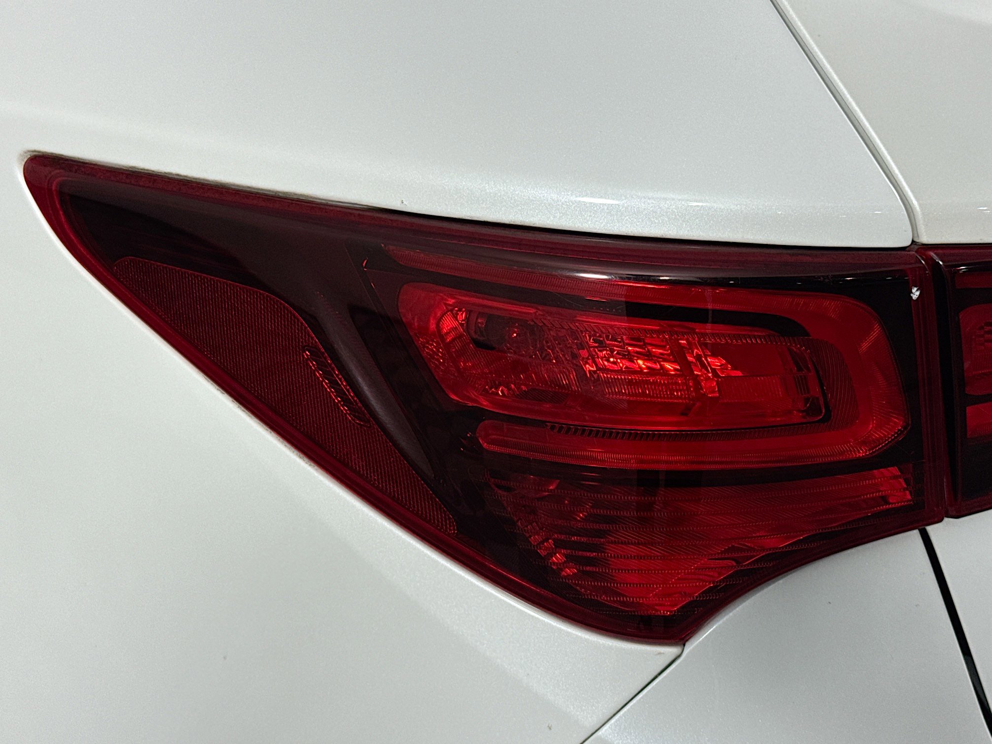 Used 2017 Hyundai Santa Fe Sport image 35