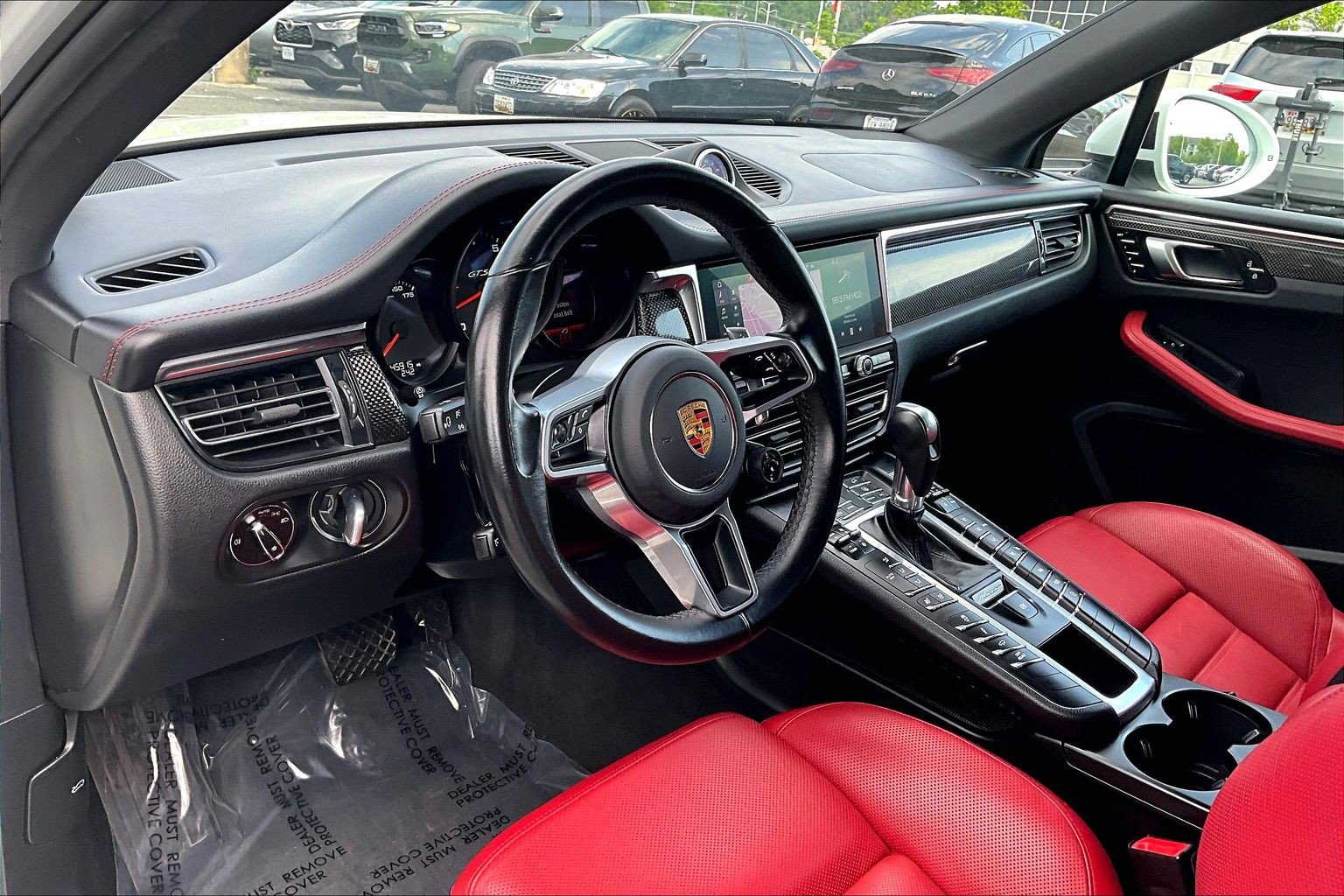 Used 2021 Porsche Macan GTS AWD/4WD image 13