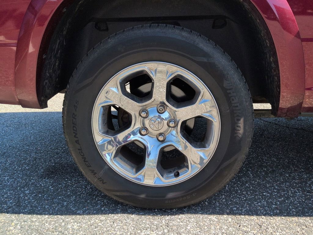 Used 2017 RAM 1500 Laramie w/ Convenience Group AWD/4WD image 25