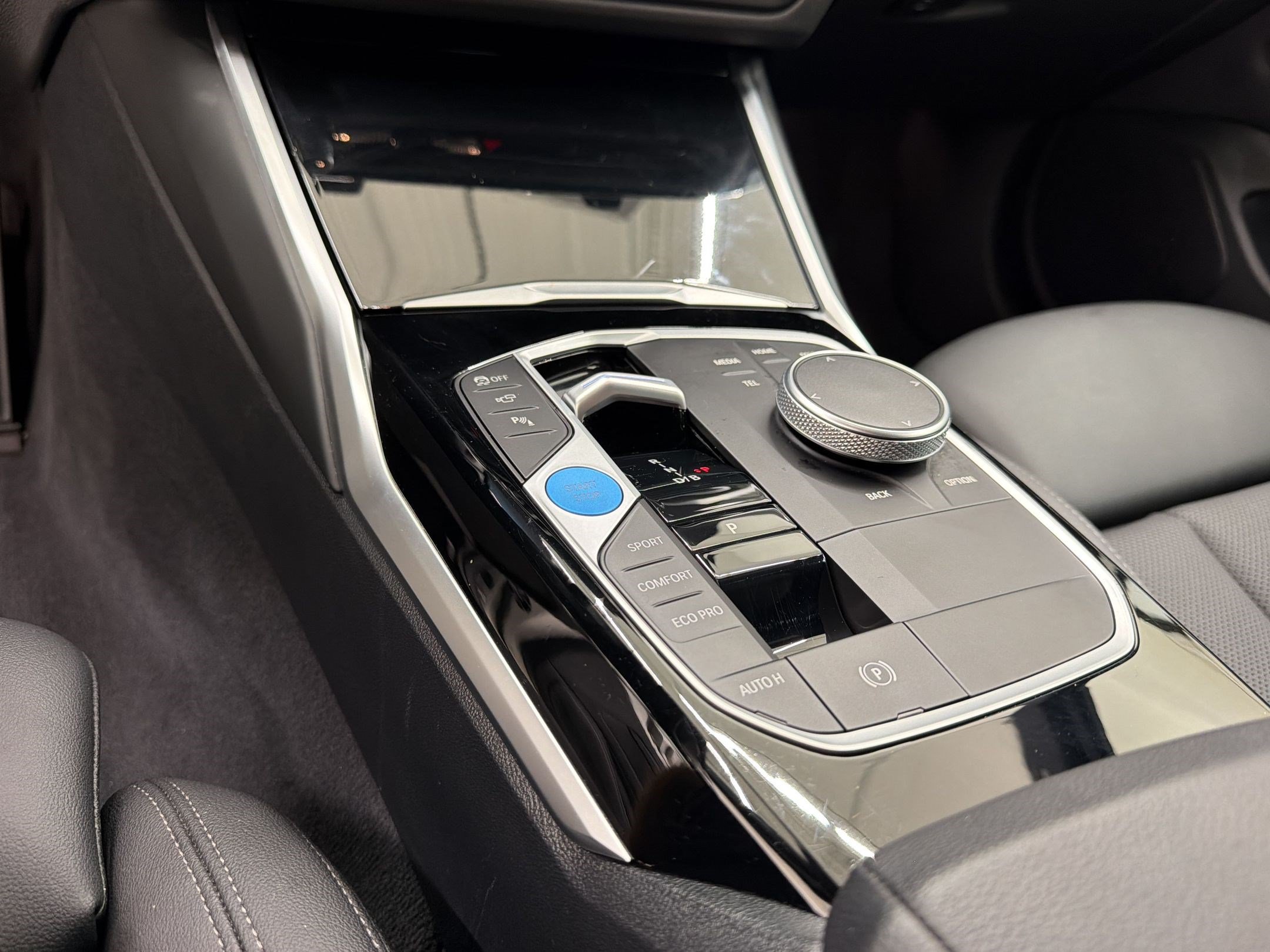 Used 2023 BMW i4 eDrive35 w/ Premium Package RWD image 16