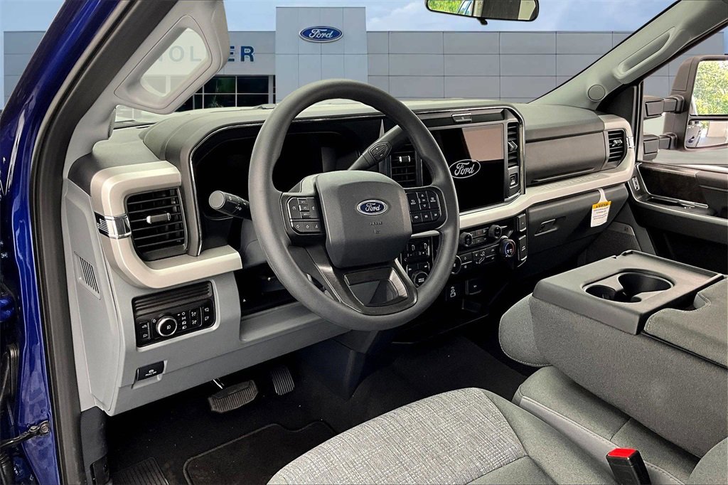 New 2026 Ford F250 XLT w/ XLT Premium Package image 7