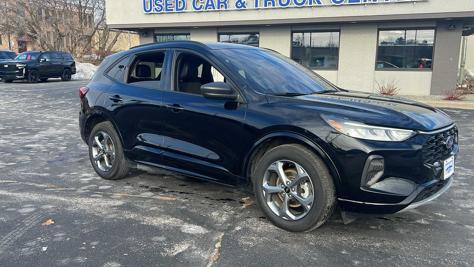 Used 2023 Ford Escape ST-Line w/ Tech Pack #1 image 2