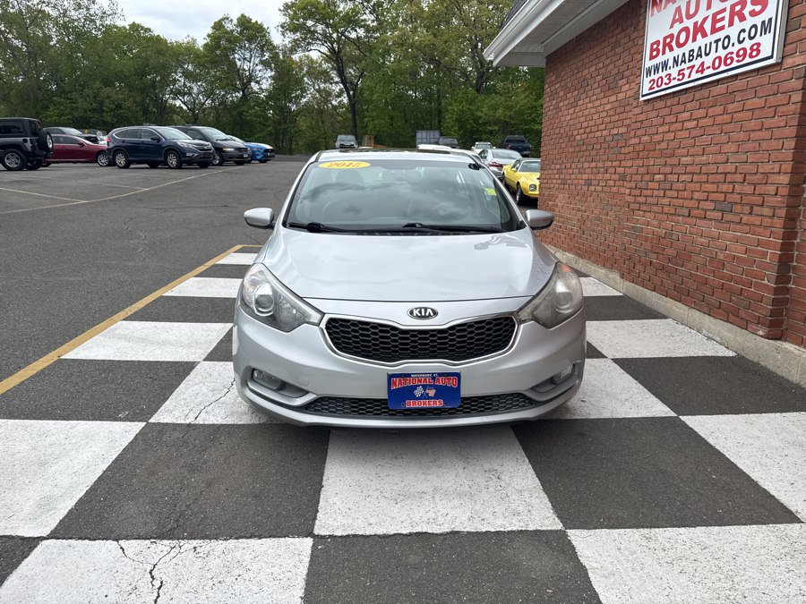 Used 2015 Kia Forte EX w/ Premium Package FWD image 5