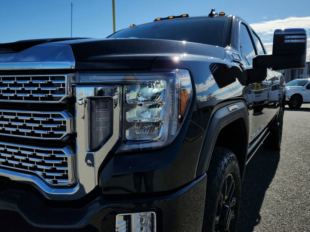 Used 2022 GMC Sierra 2500 Denali w/ Denali Black Diamond Edition image 30
