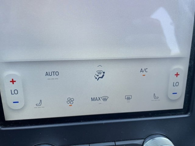 Used 2022 Ford Edge SEL image 24