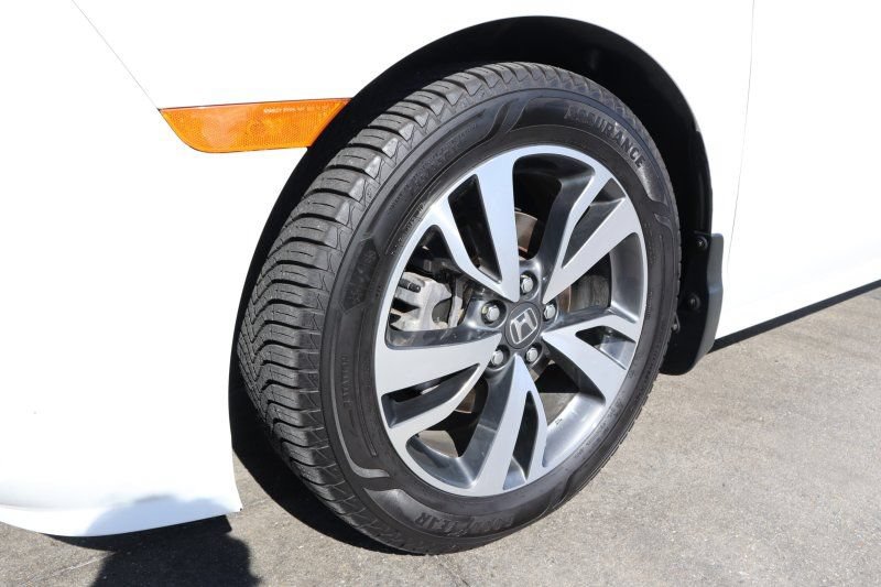 Used 2021 Honda Odyssey Touring image 8