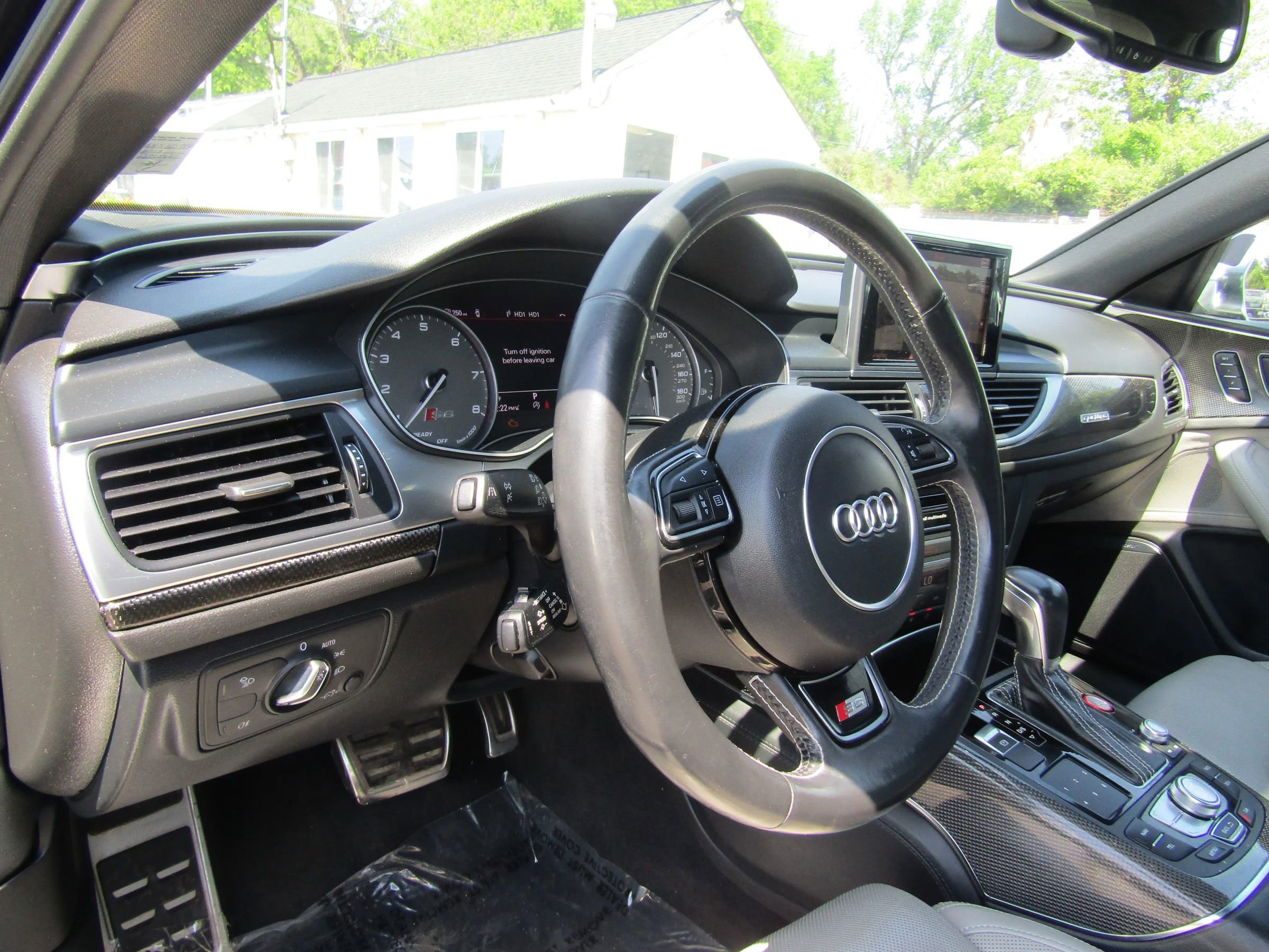 Used 2017 Audi S6 Premium Plus w/ Driver Assistance Package AWD/4WD image 24
