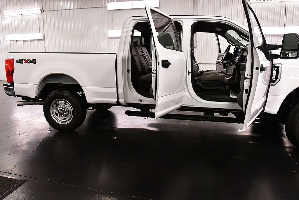 Used 2022 Ford F250 XL w/ Power Equipment Group AWD/4WD image 29