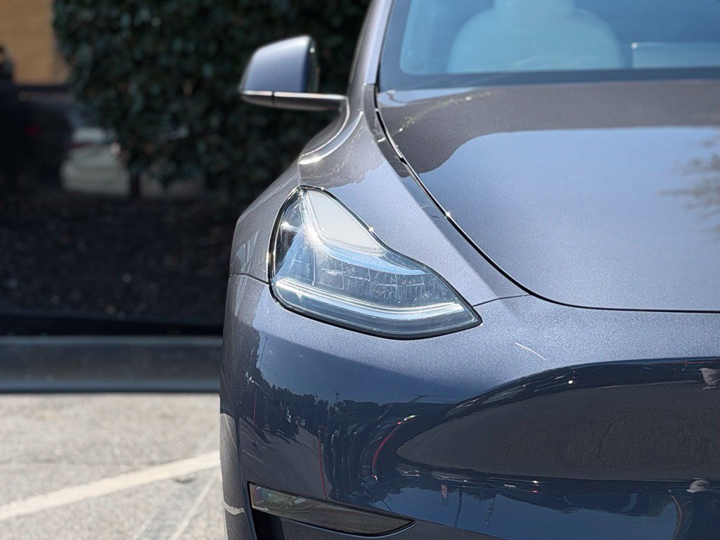 Used 2023 Tesla Model Y Long Range AWD/4WD image 4