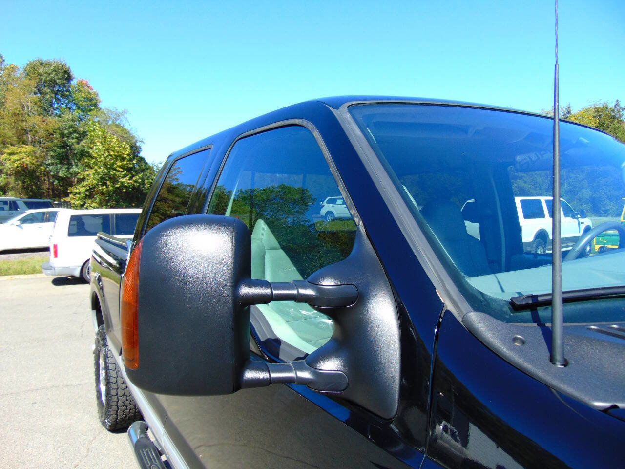 Used 2003 Ford F250 Lariat image 68