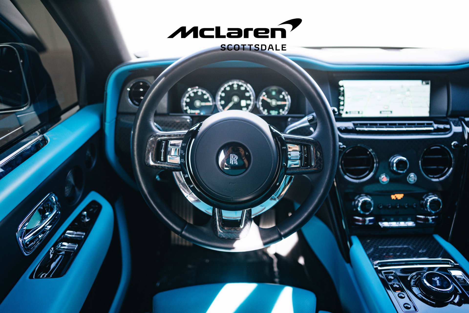 Used 2023 Rolls-Royce Cullinan Black Badge w/ Driver's Package image 27