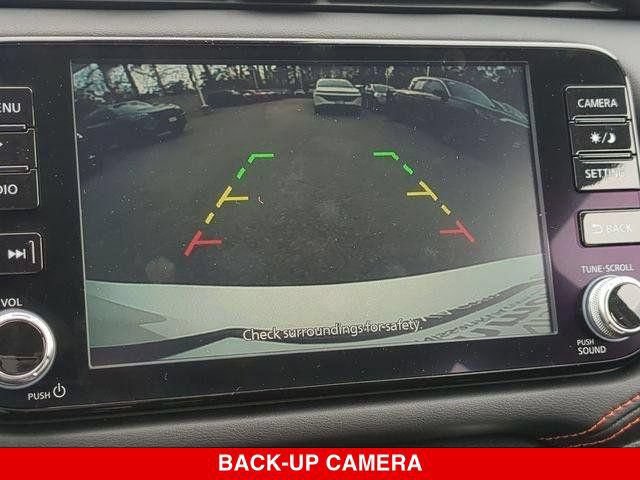 New 2025 Nissan Versa SR w/ Trunk Package FWD image 22
