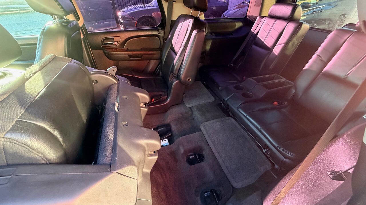 Used 2007 GMC Yukon SLT w/ SLT Preferred Equipment Group image 21