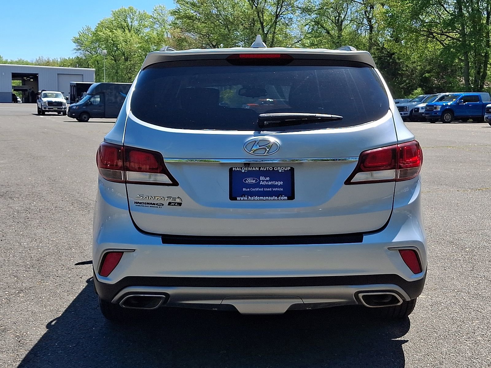 Used 2019 Hyundai Santa Fe XL SE FWD image 6