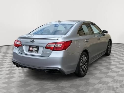 Used 2019 Subaru Legacy 2.5i Premium AWD/4WD image 3