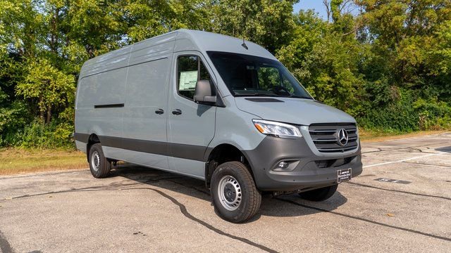 New 2025 Mercedes-Benz Sprinter 2500
