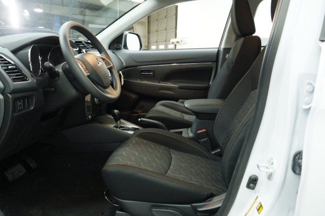 New 2026 Mitsubishi Outlander Sport ES AWD/4WD image 6