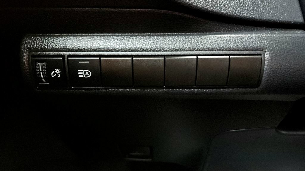 Certified 2023 Toyota Corolla LE FWD image 35