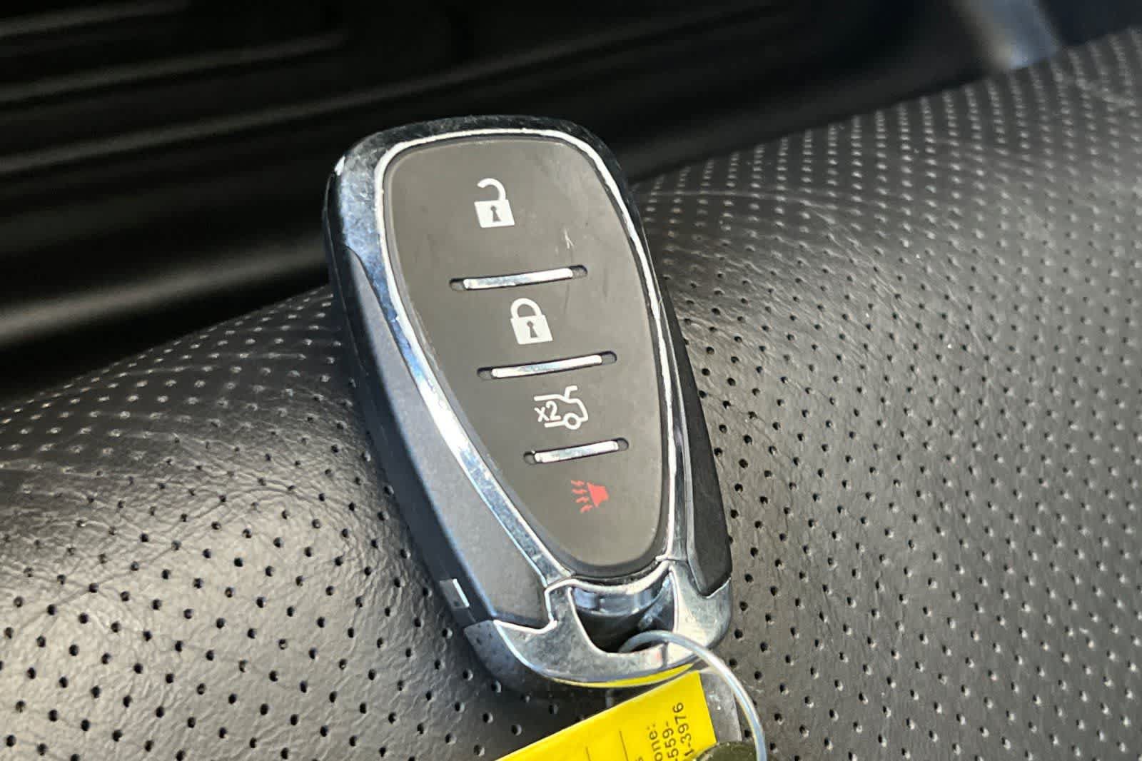 Used 2016 Chevrolet Camaro SS RWD image 27