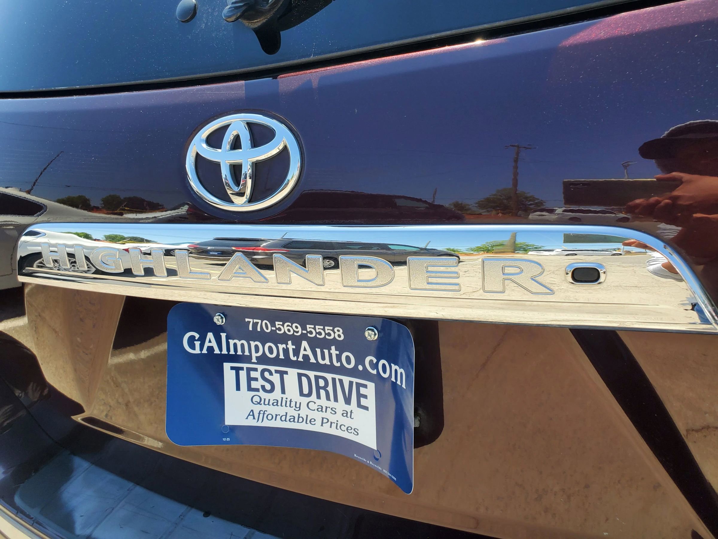 Used 2011 Toyota Highlander Limited w/ Tow Pkg FWD image 8