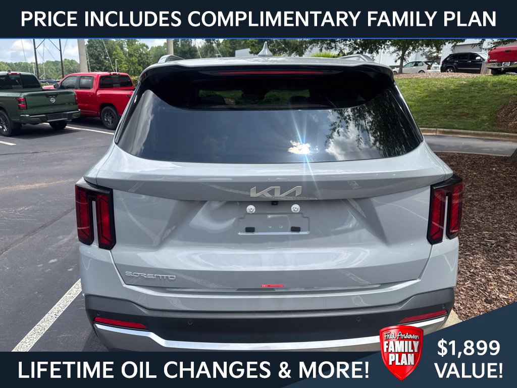 New 2026 Kia Sorento S w/ S Panoramic Sunroof Package FWD image 18