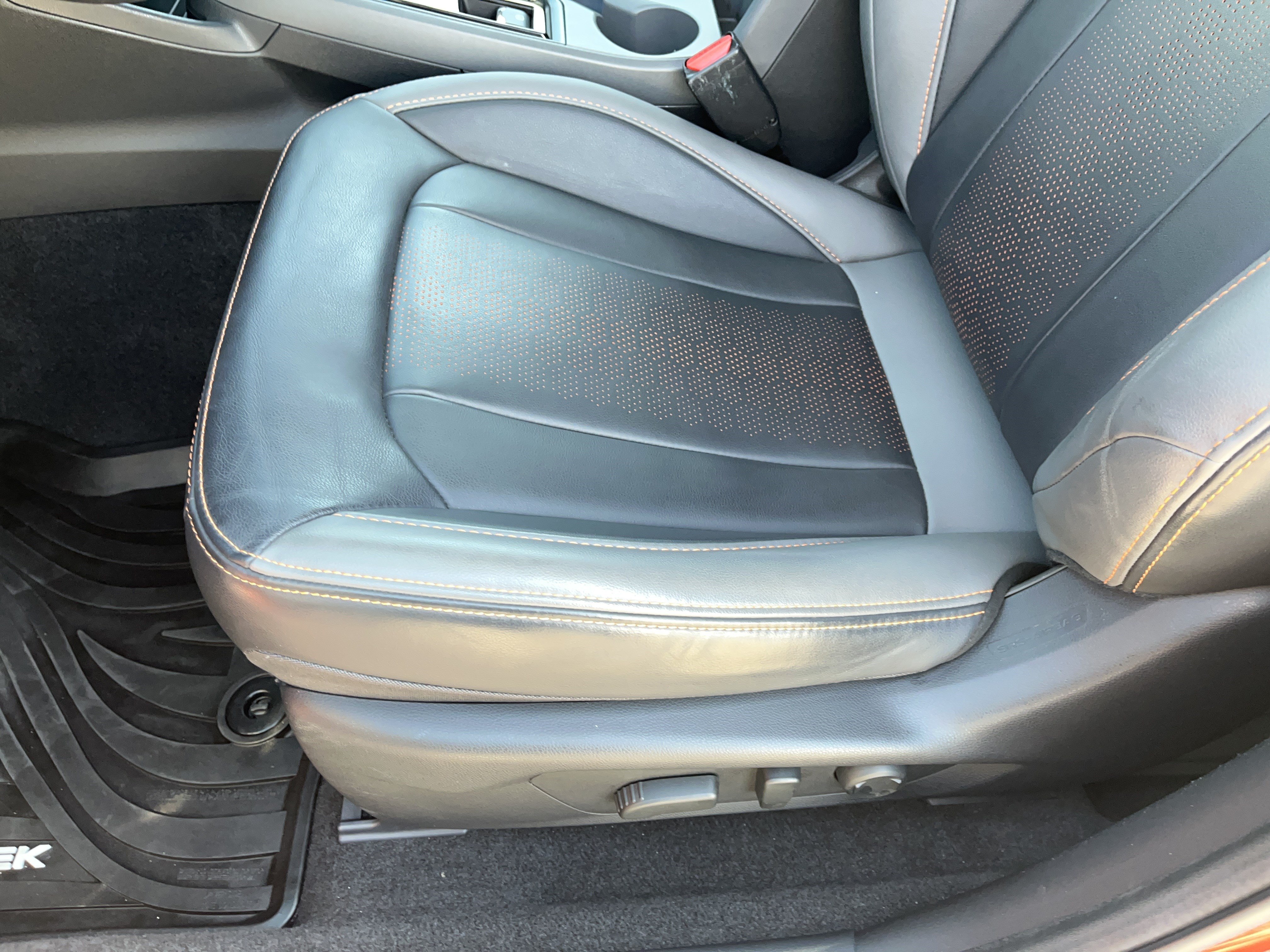 Certified 2025 Subaru Crosstrek 2.5i Limited w/ Crosstrek Mirror Package AWD/4WD image 15